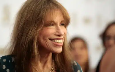 What Is Carly Simon's Net Worth? Insights Into Her Success